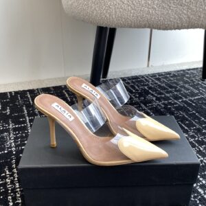 LE CŒUR MULES IN PATENT CALFSKIN