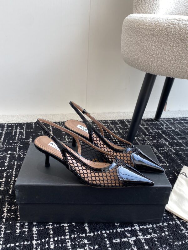 LE CŒUR SLINGBACKS IN FISHNET