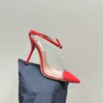 LE CŒUR PUMPS IN PATENT CALFSKIN