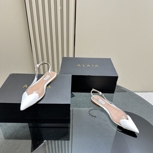 LE CŒUR FLAT SLINGBACKS IN PATENT CALFSKIN
