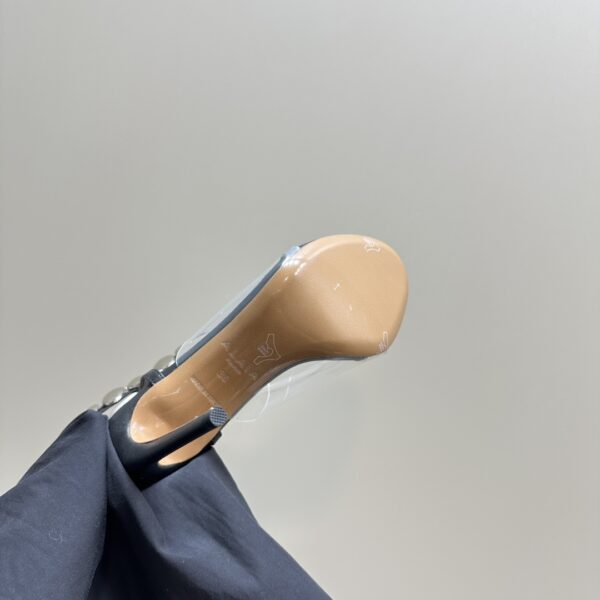 TRIBALE SANDALS IN CALFSKIN