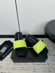 Platform Slide in Nylon