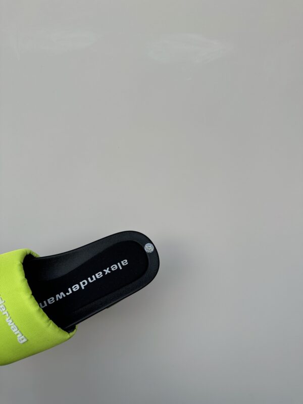 Platform Slide in Nylon
