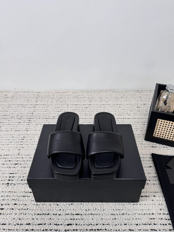 Trompe-l'oeil Denim Goatskin Float Slide