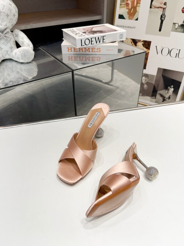 Darling Mule 95