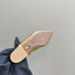 Flat Mules With Pearl