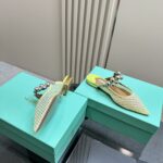 Flat Mules With Pearl