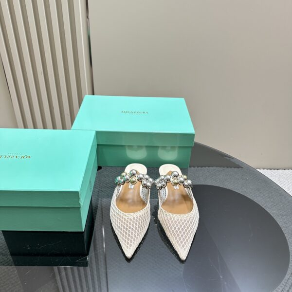 Flat Mules With Pearl