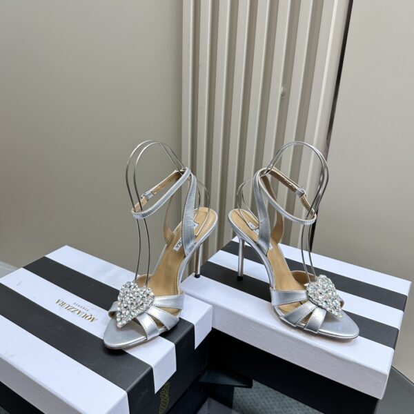 Love Me Sandal 100
