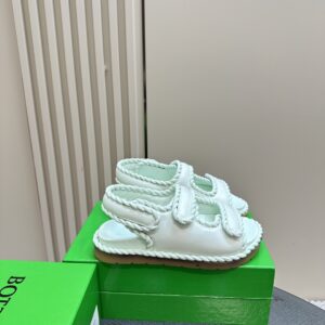 Jack Flat Sandal