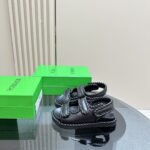 Jack Flat Sandal
