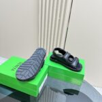 Jack Flat Sandal