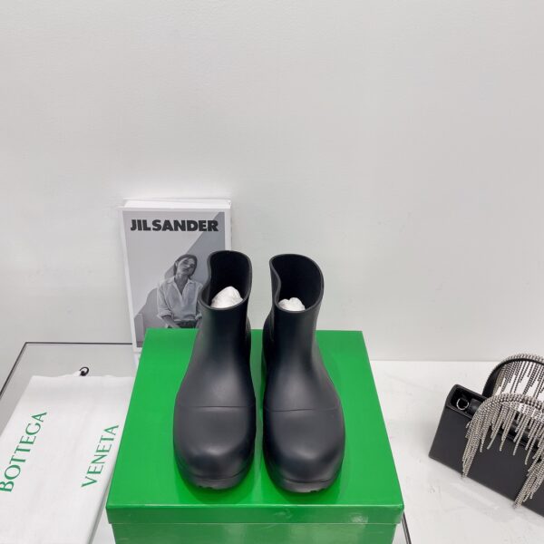 Puddle Ankle Boot