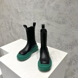 Tire Chelsea Boot