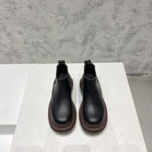 Tire Ankle Chelsea Boot
