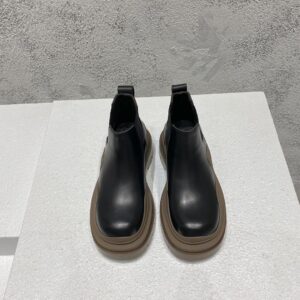 Tire Ankle Chelsea Boot
