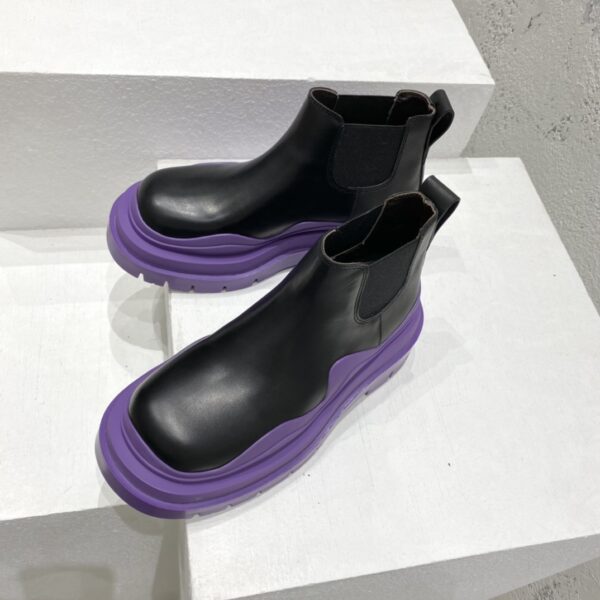 Tire Ankle Chelsea Boot