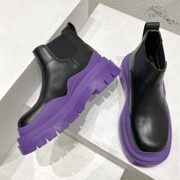 Tire Ankle Chelsea Boot