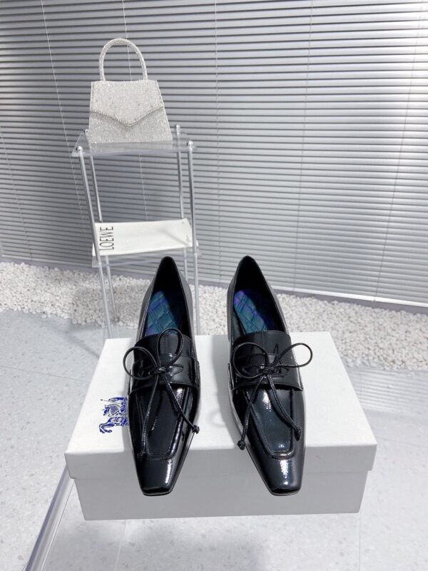 Leather Storm Pumps