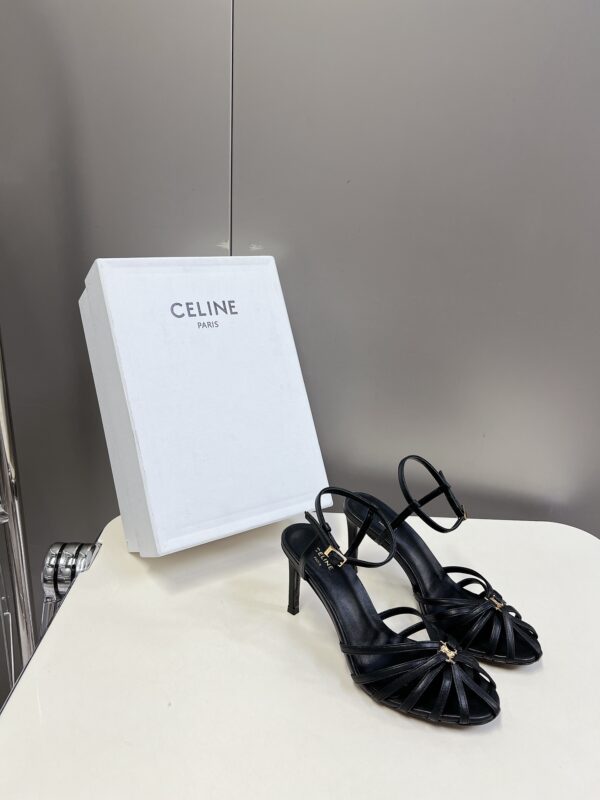 CELINE TRIOMPHE SANDAL IN LAMBSKIN