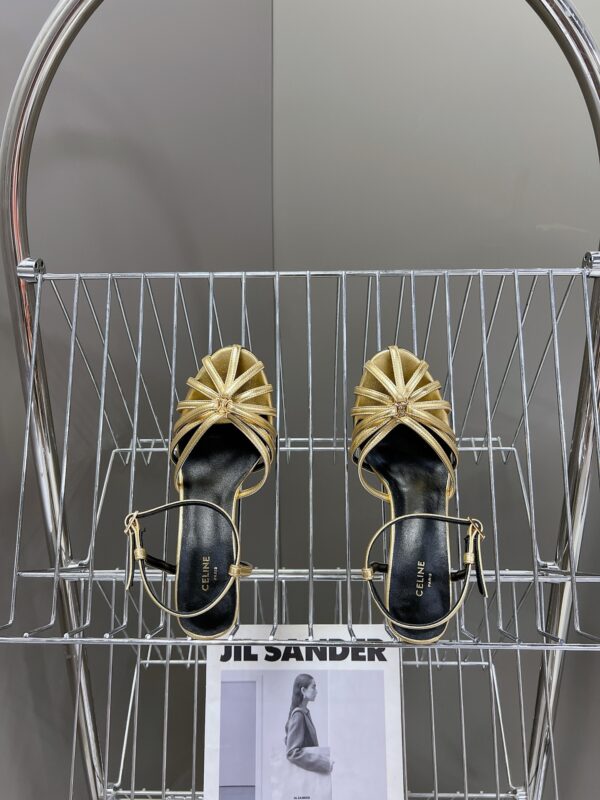 CELINE TRIOMPHE SANDAL IN LAMBSKIN