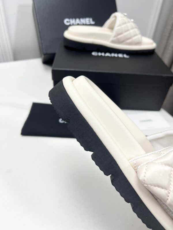 Velcro Slippers