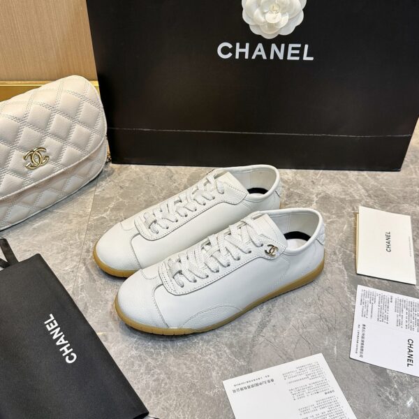 Chanel Sneaker
