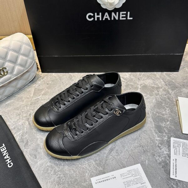 Chanel Sneaker