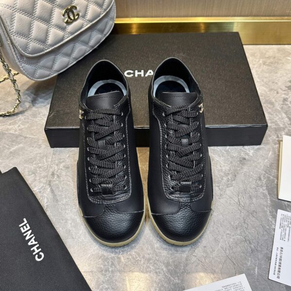 Chanel Sneaker