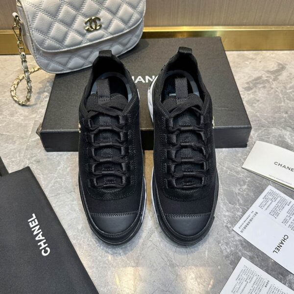 Chanel Sneaker