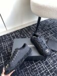 Embroidered Canvas Shoes