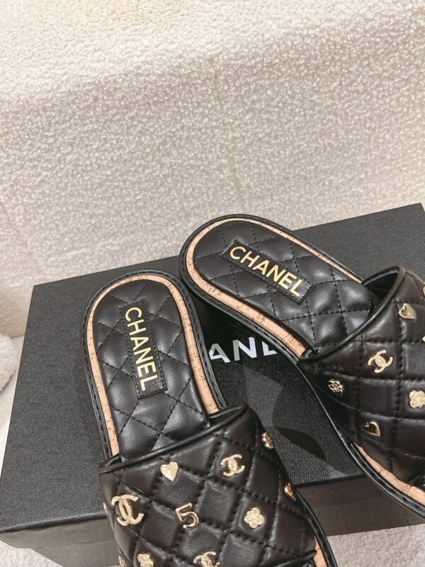 Chain Slippers