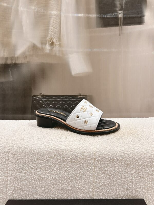Chain Slippers