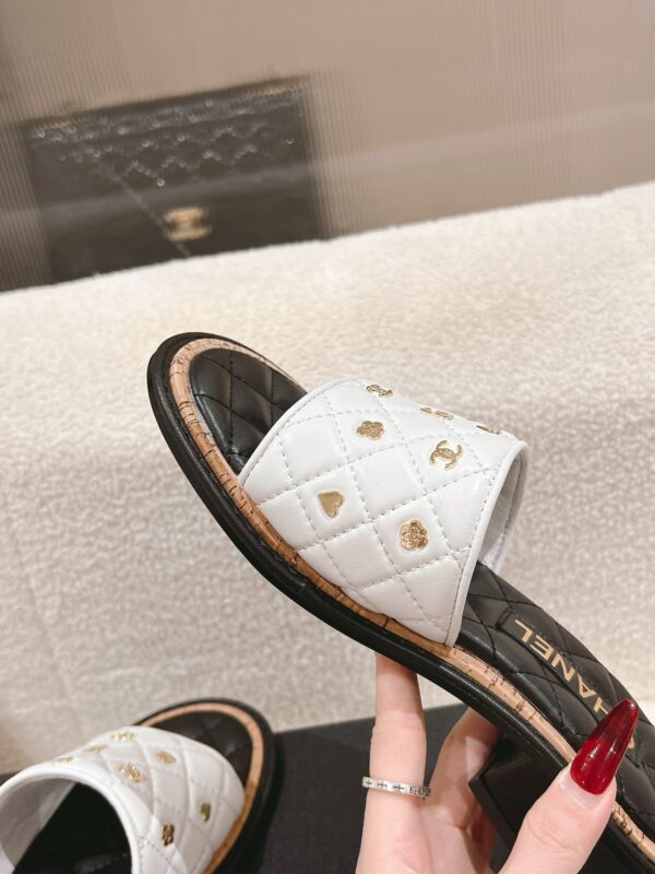 Chain Slippers