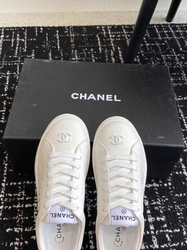 Chanel Sneaker