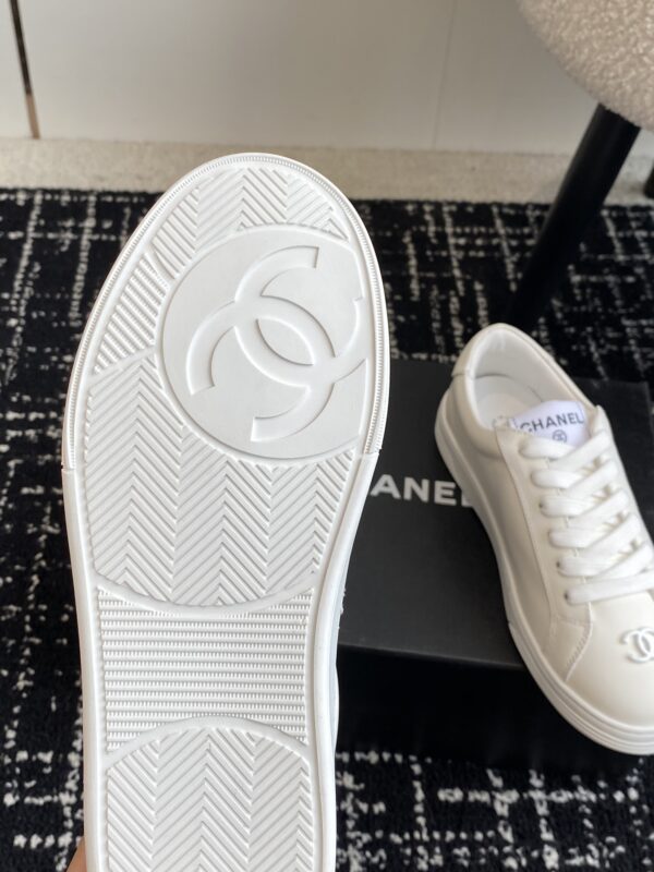 Chanel Sneaker