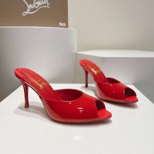 Christian Louboutin - Me Dolly