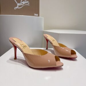 Christian Louboutin - Me Dolly