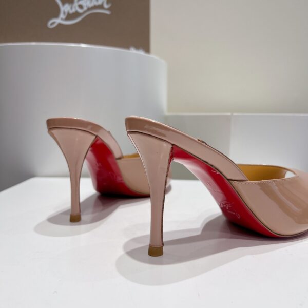 Christian Louboutin - Me Dolly