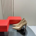Christian Louboutin - Hot Chick