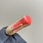 Christian Louboutin - Hot Chick