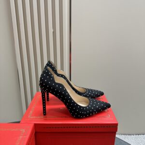 Christian Louboutin - Hot Chick