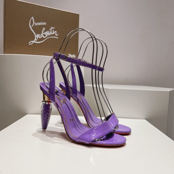 Christian Louboutin - Loubigirl