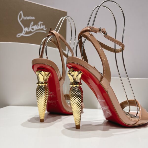 Christian Louboutin - Loubigirl
