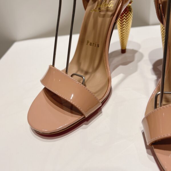 Christian Louboutin - Loubigirl