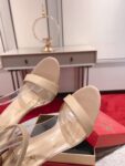 Christian Louboutin - Loubigirl