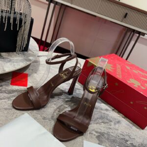 Christian Louboutin - Loubigirl