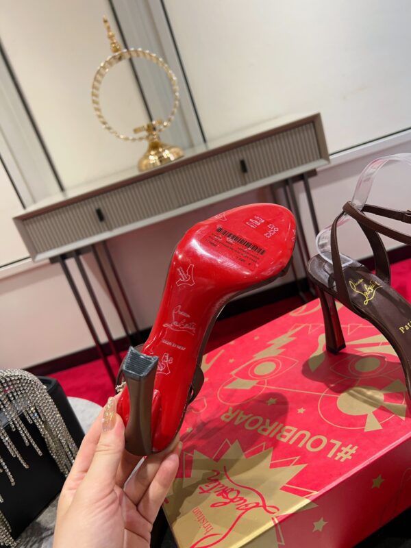 Christian Louboutin - Loubigirl