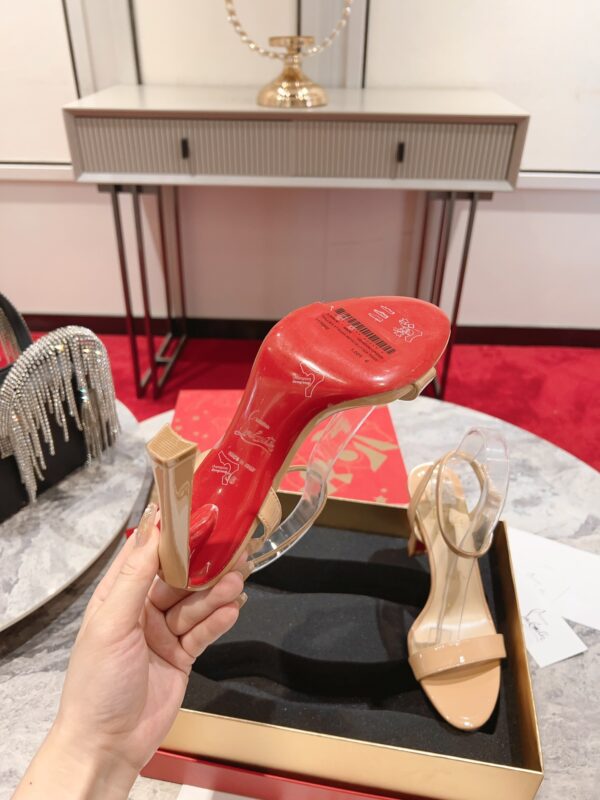 Christian Louboutin - Loubigirl