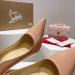 Christian Louboutin - Hot Chick
